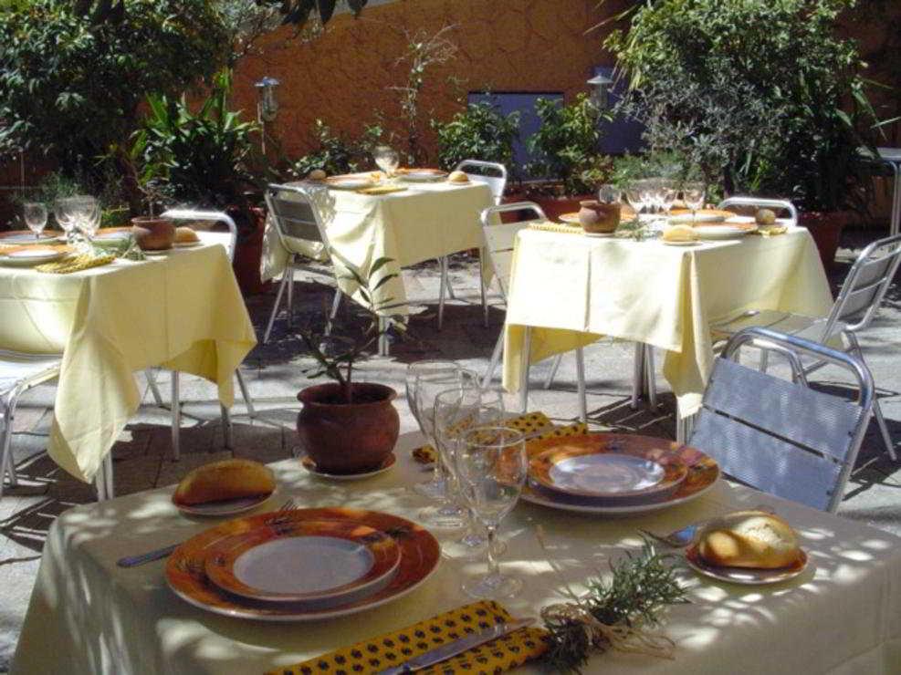 Hotel Restaurant Du Patti 그하쓰 레스토랑 사진
