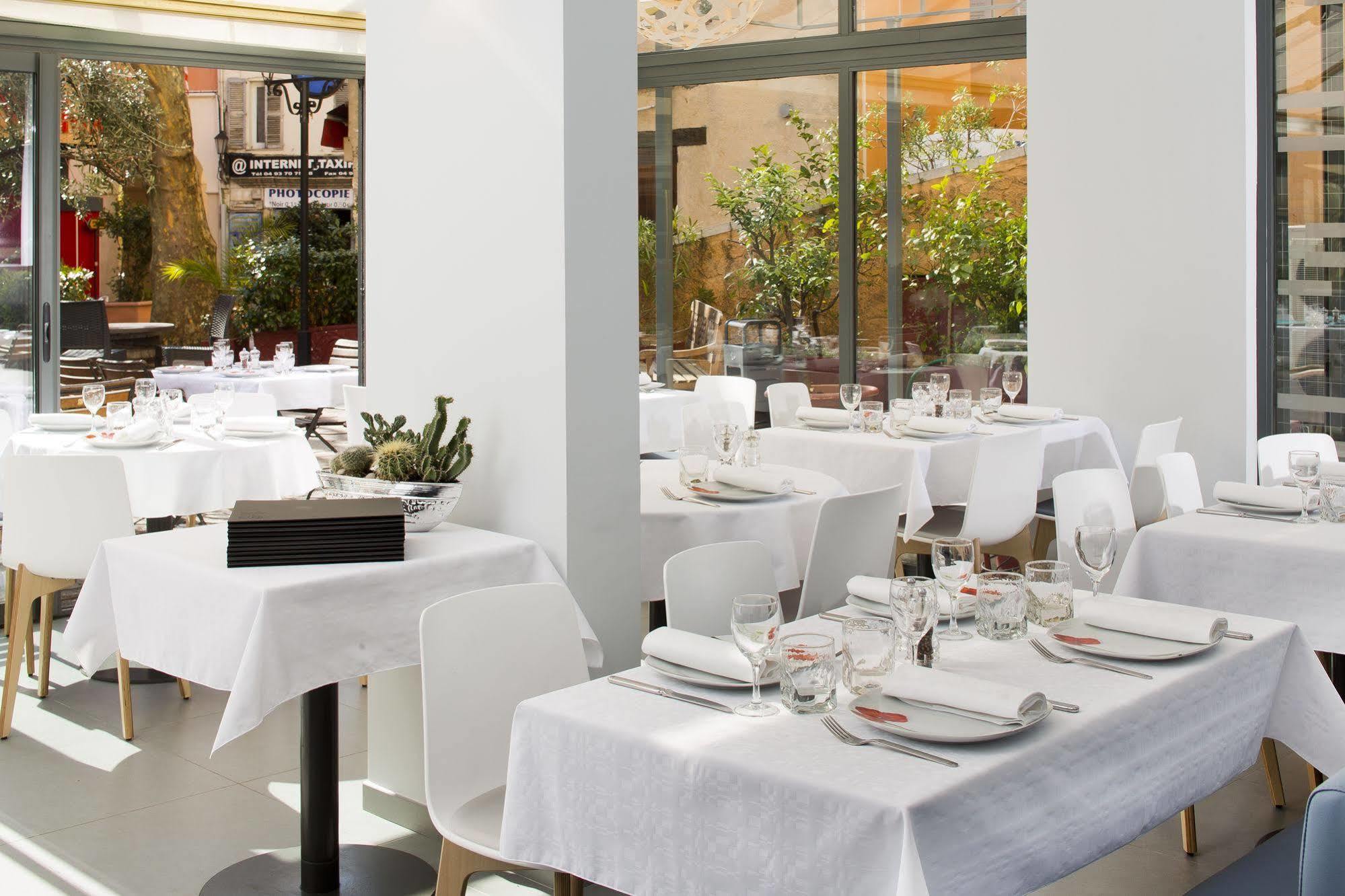 Hotel Restaurant Du Patti 그하쓰 외부 사진